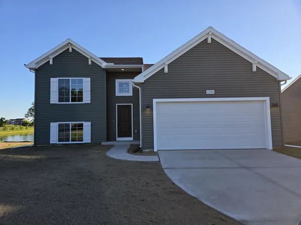 13769 Quincy St, Holland, MI 49424