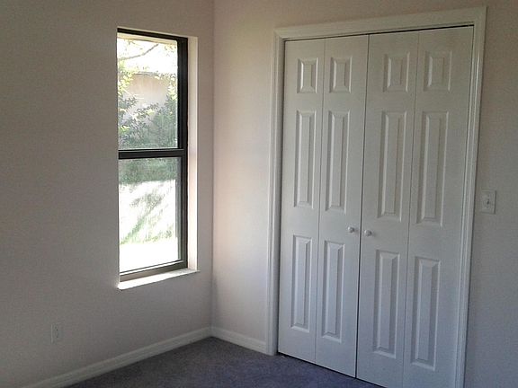 3rd image of 8401 Coquina Avenue