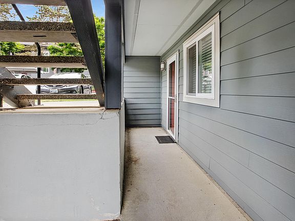 5th image of 11102 NE 125th Ln APT K135