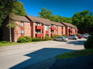 3125 Shelley Dr APT 4, South Park, PA 15129