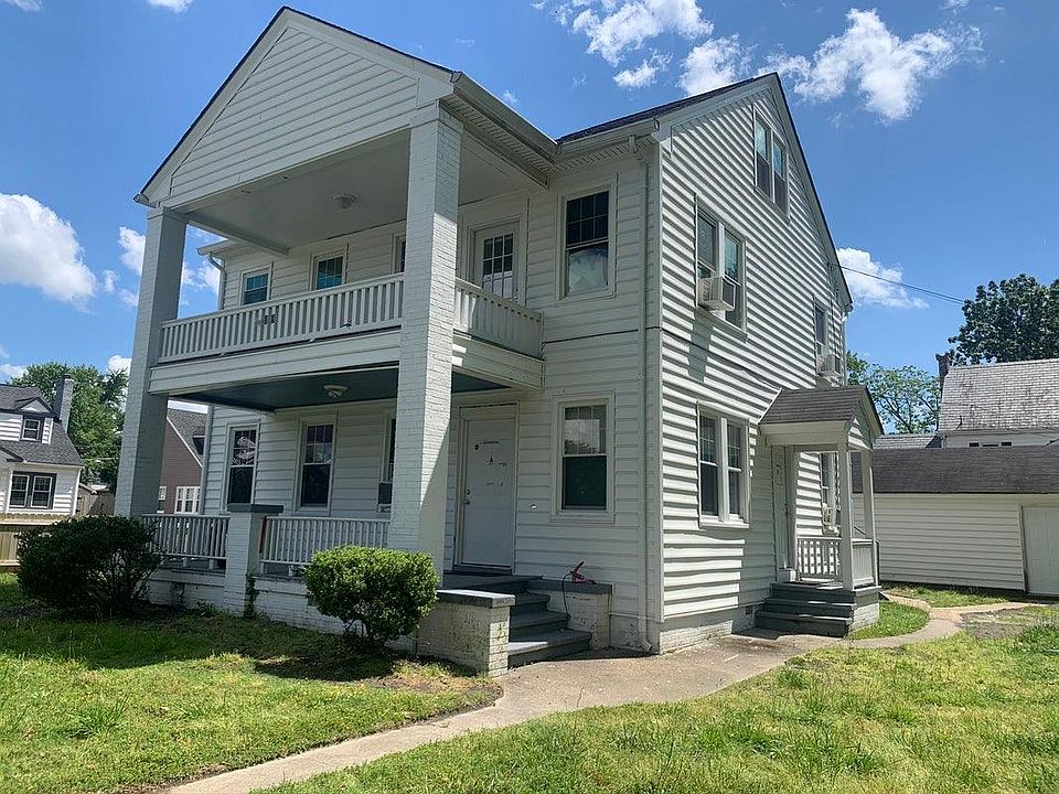 1st image of 18 Parkside Pl #B