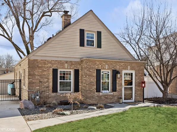 613 7th Ave, La Grange, IL 60525