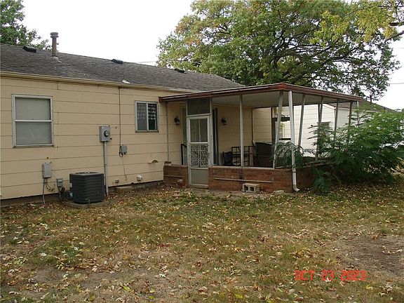 4th image of 16208 E 32nd St S