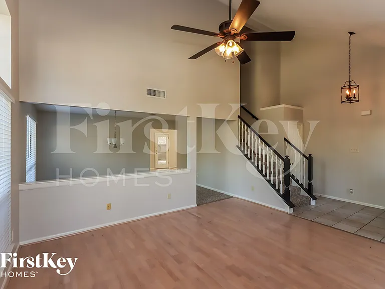 160 W Golden Arrow Cir — Photo 4