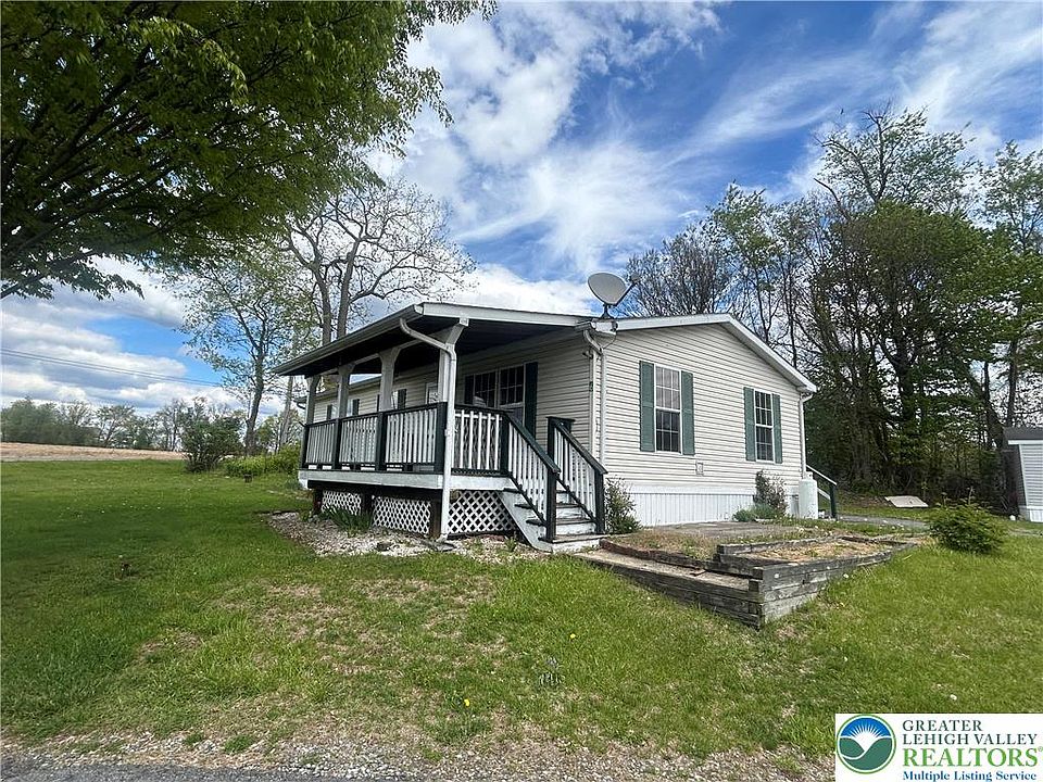 1st image of 6 Ahearn Dr