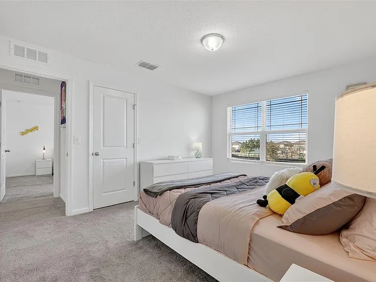 1691 Bear Mountain Ln — Photo 37