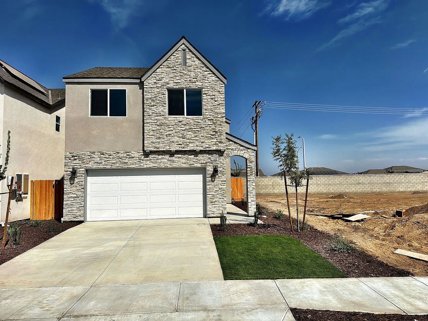 2160 Amarone Ave. - 3 Bedroom 2 1/2 Bath - New Construction - Tulare — Photo 3