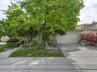 10946 Meadowmont Way, Stockton, CA 95219
