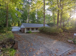 2104 Cottage Pl, Greensboro, NC 27455
