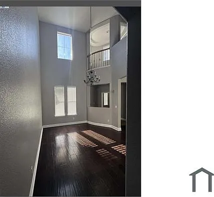 5 bed, 2774 sqft, $5,000 — Photo 2