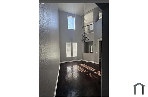 Building Photo - 9471 Mourverde Ct
