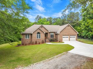 1370 Deerwood Dr, Madison, GA 30650