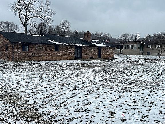 2nd image of 107 Sycamore St