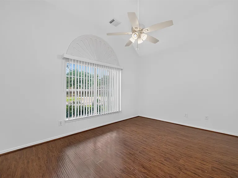 9534 Hanging Moss Trl — Photo 21