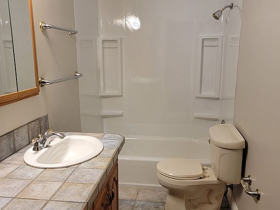 5th image of 7110 Huntingdon St