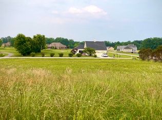 12 Harrier Eagle Ct, Morehead, KY 40351
