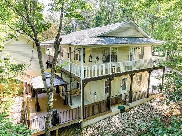 700 Chickasaw Dr, Westminster, SC 29693