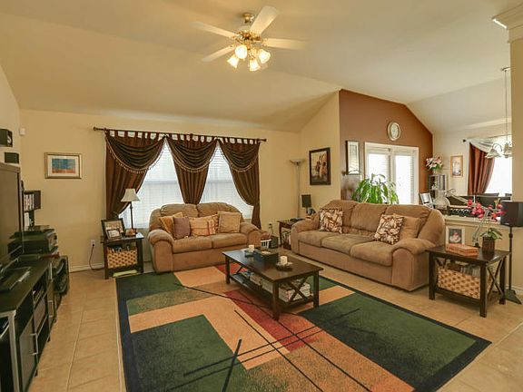 4th image of 2302 Light Wind Dr