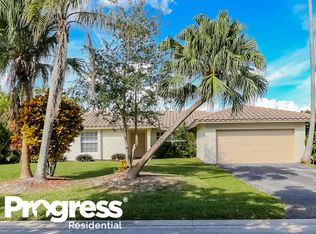 11215 NW 21st Pl, Pompano Beach, FL 33071