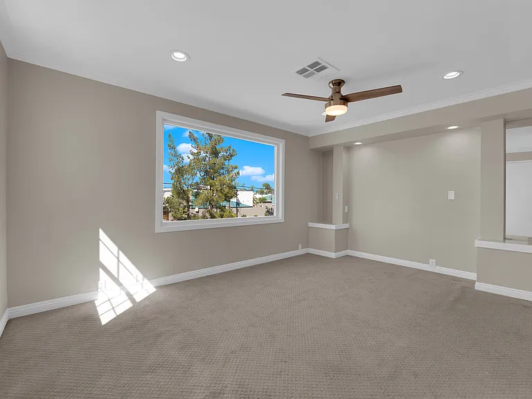 710 Tam O Shanter — Photo 22