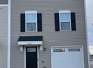 35211 Sara Ct, Locust Grove, VA 22508