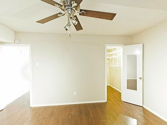 3rd image of 7700 Meadow Rd APT 215