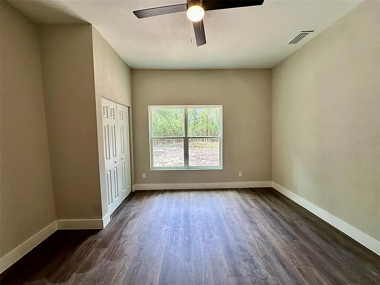 13647 NE 141st Dr — Photo 13