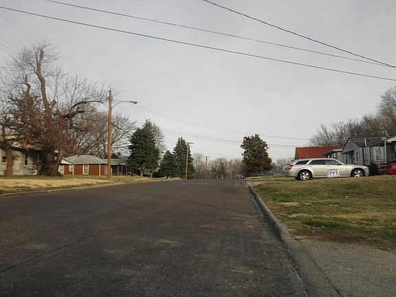 5th image of 7040 Florence Pl