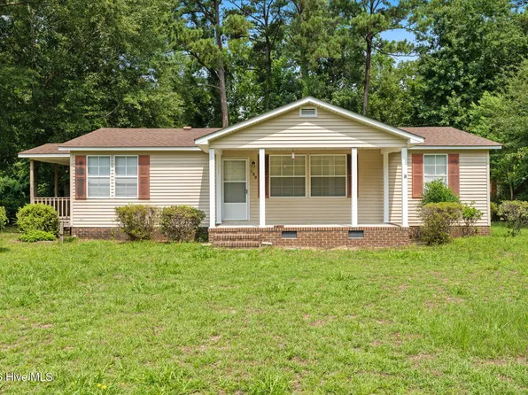 109 Lake Drive, Leland, NC 28451