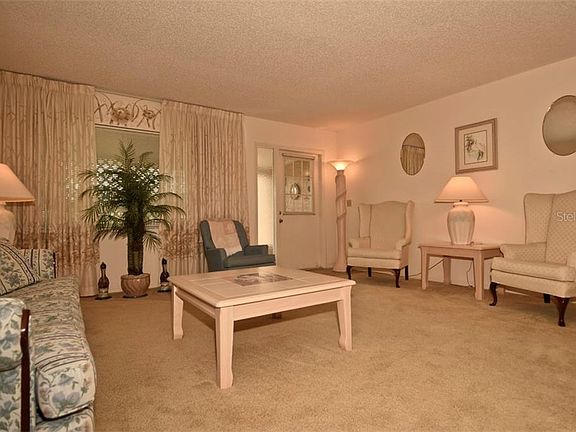 5th image of 683 Fort Duquesna Dr