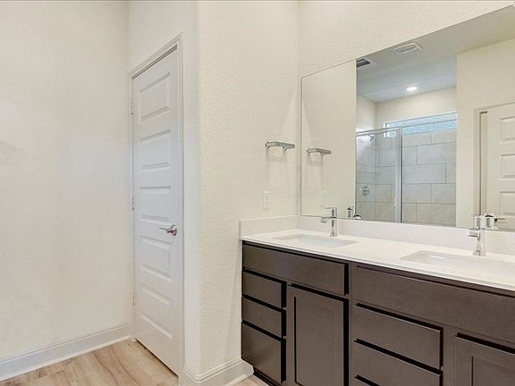 2nd image of 17921 Curio Dr