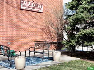 2820 N 66th St #214, Omaha, NE 68104