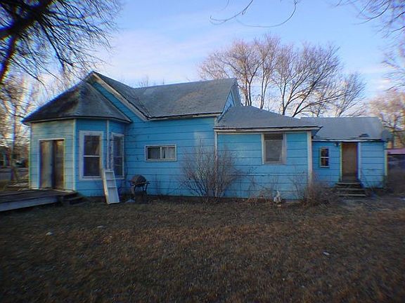 5th image of 617 Otero Ave