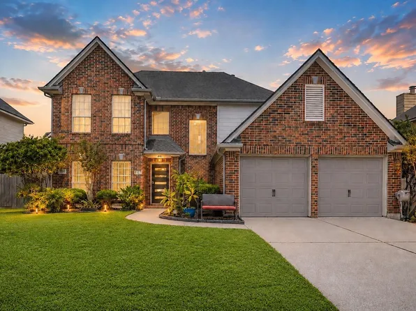5107 Brett Dr, Pearland, TX 77584