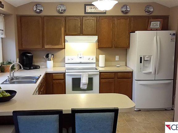 4th image of 13303 Courtney Dr