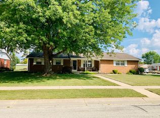 1006 Rosewood Dr, Celina, OH 45822