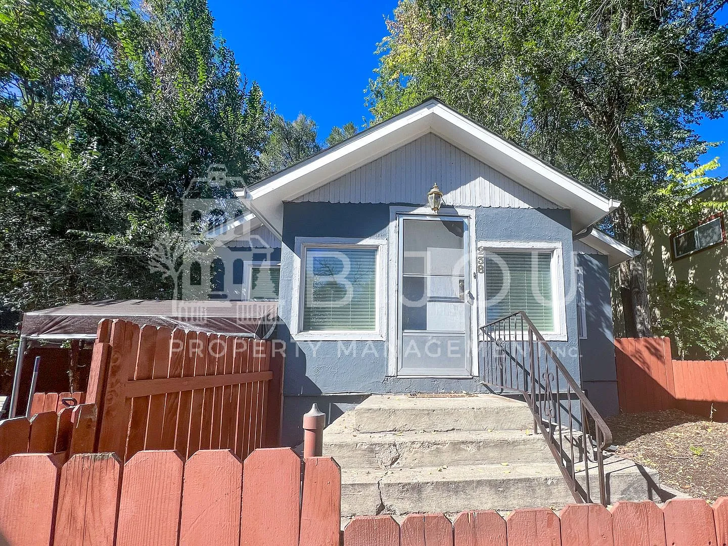 238 N. Prospect St — Photo 1