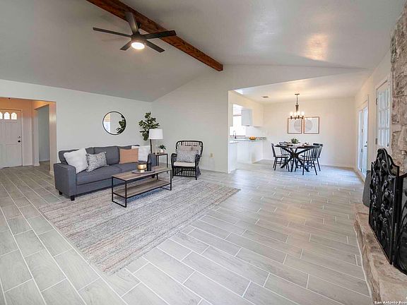 5th image of 15243 Chalet