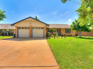 6600 N Ann Arbor Ave, Warr Acres, OK 73132