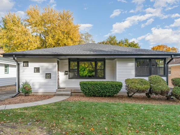 633 S Monterey Ave, Villa Park, IL 60181