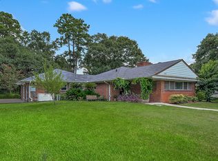 302 Conroe Dr, Conroe, TX 77301