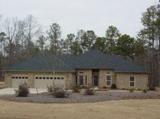 151 Hillview Rd, Hampton, GA 30228