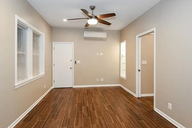 Living room area and entrance/exit
