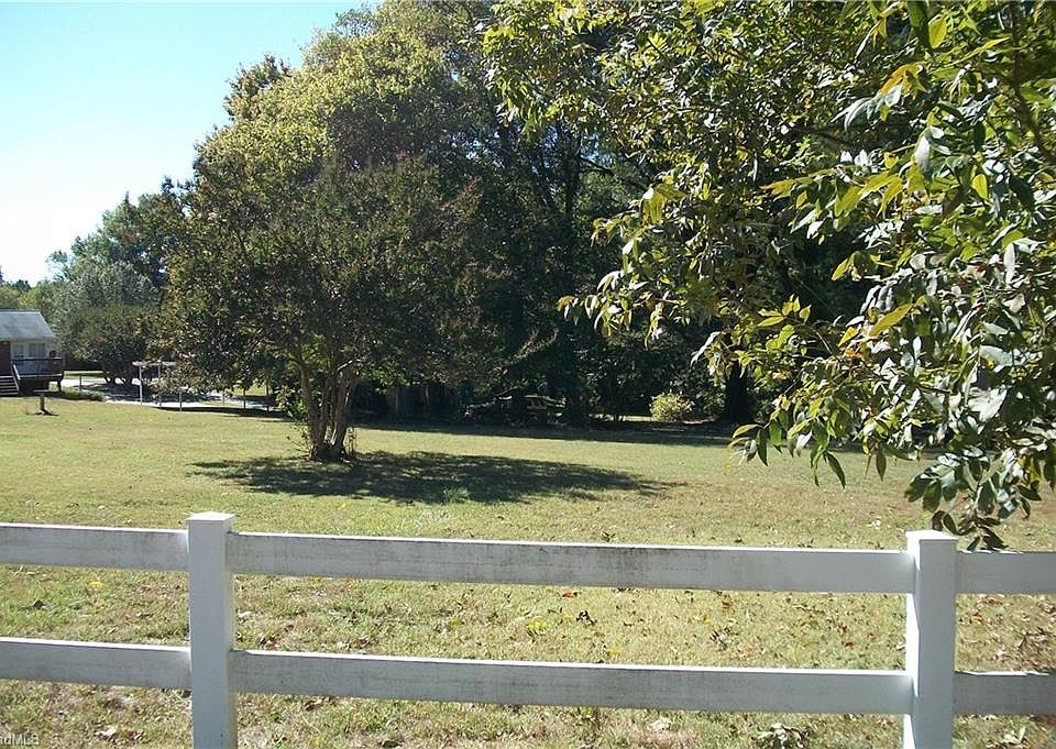 1st image of 0 Brookside Dr
