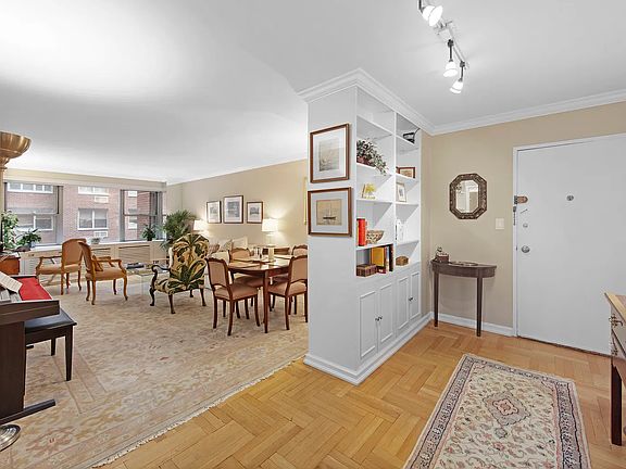 4th image of 420 E 55th St APT 3M