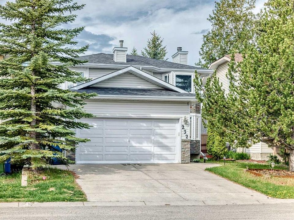 1st image of 232 NE Macewan Ridge Close NW