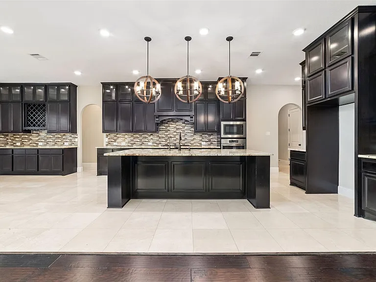 20615 Behrens Pass Ln — Photo 17