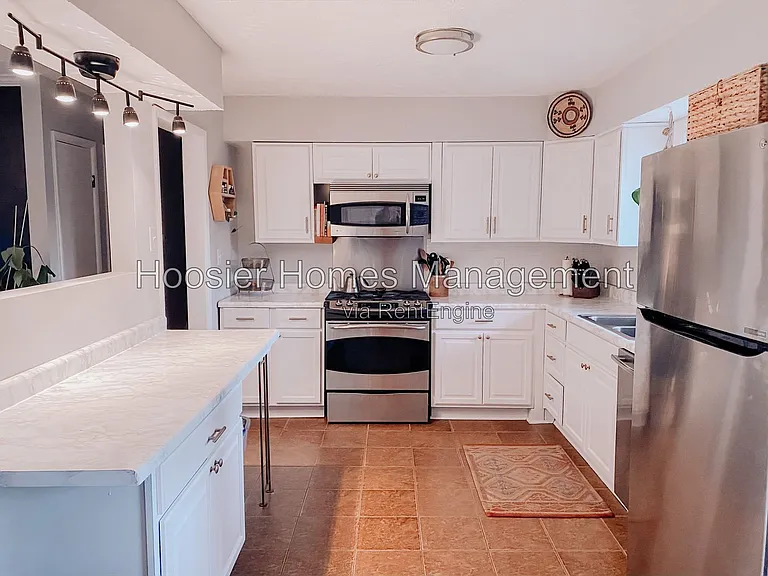 10818 Broadway St — Photo 7