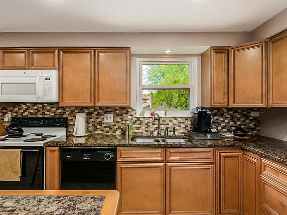 3rd image of 2169 Leah Ln