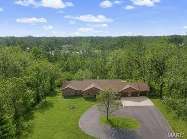 149 Bethel Rd, O Fallon, IL 62269